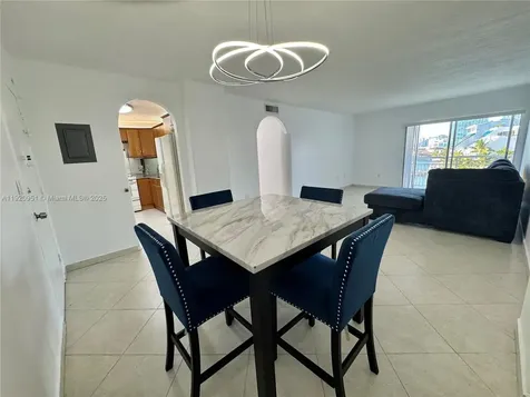 400 Kings Point Drive Sunny Isles Beach FL 33160