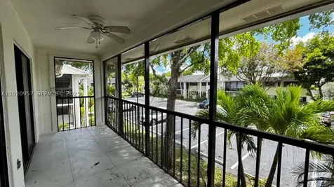 907 NE 199th Street Miami FL 33179