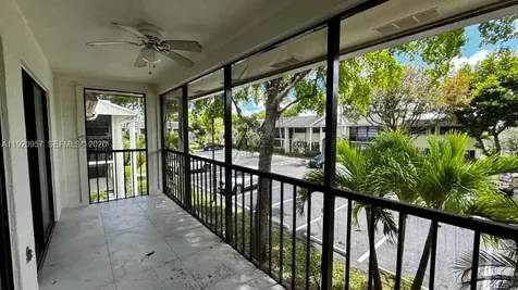 907 NE 199th Street Miami FL 33179