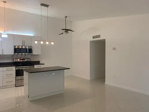 907 NE 199th Street Miami FL 33179