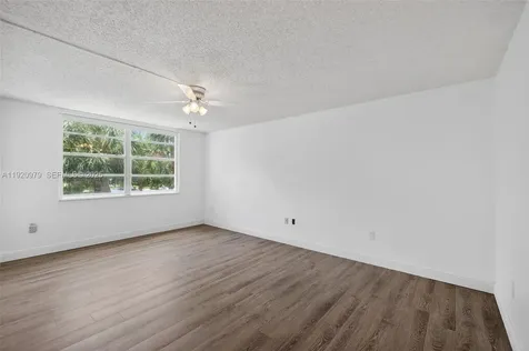 2851 NE 183rd Street Aventura FL 33160