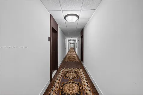 2851 NE 183rd Street Aventura FL 33160