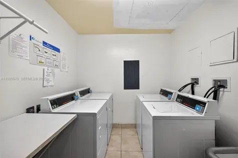 2851 NE 183rd Street Aventura FL 33160