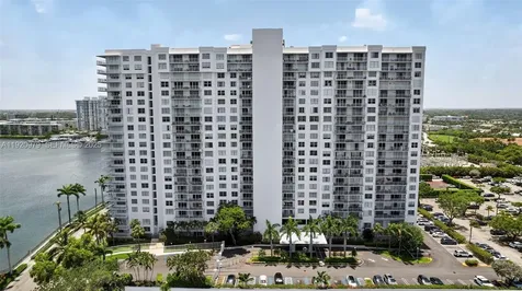 2851 NE 183rd Street Aventura FL 33160