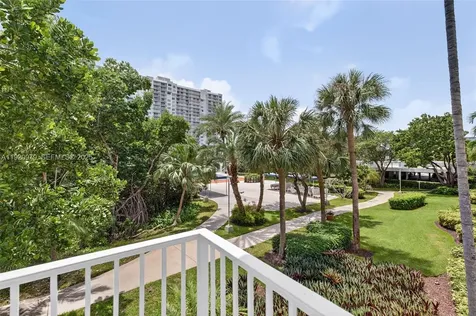 2851 NE 183rd Street Aventura FL 33160