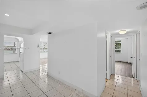 2851 NE 183rd Street Aventura FL 33160