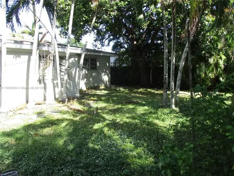 9750 Dominican Drive Cutler Bay FL 33189