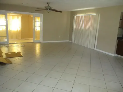 9750 Dominican Drive Cutler Bay FL 33189