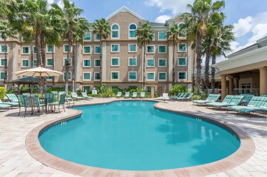8303 Palm Parkway Orlando FL 32836