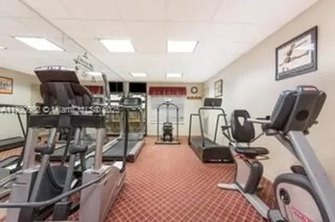 8303 Palm Parkway Orlando FL 32836