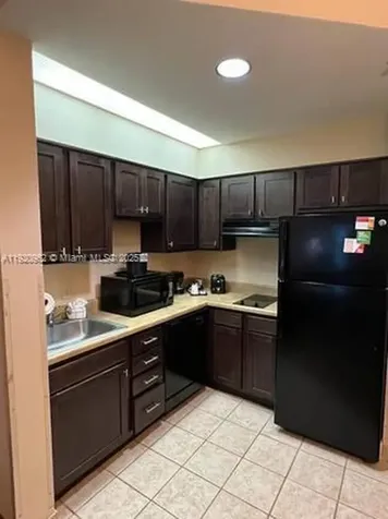 8303 Palm Parkway Orlando FL 32836