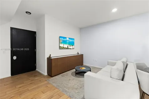 398 NE 5th Street Miami FL 33132