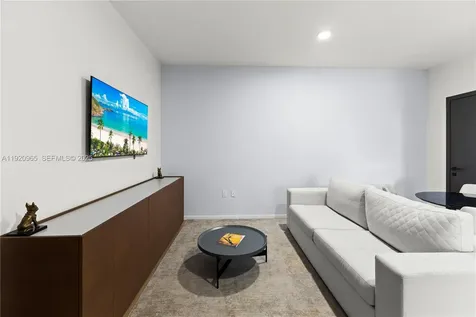 398 NE 5th Street Miami FL 33132