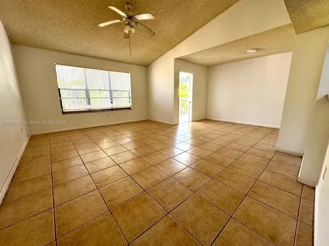 4341 W Mcnab Road Pompano Beach FL 33069