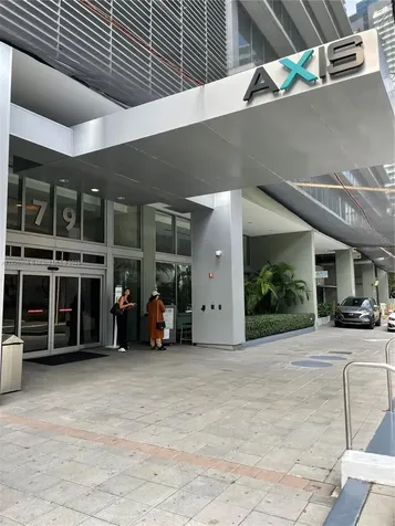 79 SW 12th Street Miami FL 33130