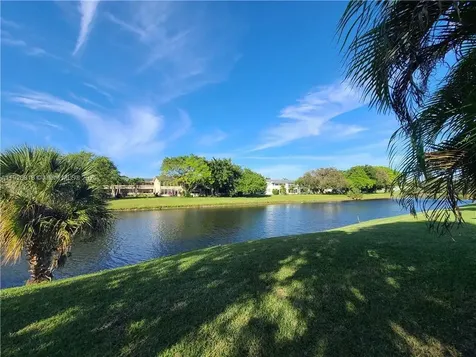 253 Prescott M Deerfield Beach FL 33442