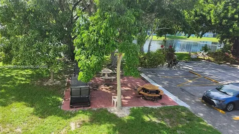 253 Prescott M Deerfield Beach FL 33442