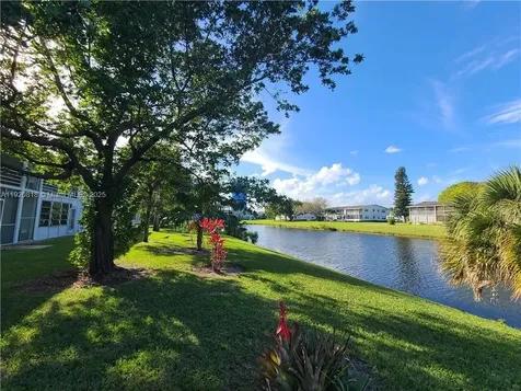 253 Prescott M Deerfield Beach FL 33442
