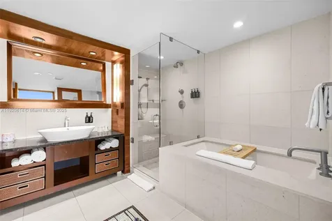 6801 Collins Avenue Miami Beach FL 33141