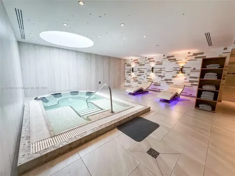 6801 Collins Avenue Miami Beach FL 33141