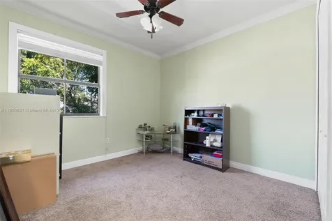 8934 SW 227th Terrace Cutler Bay FL 33190