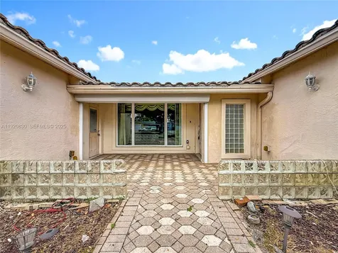 7541 Embassy Boulevard Miramar FL 33023