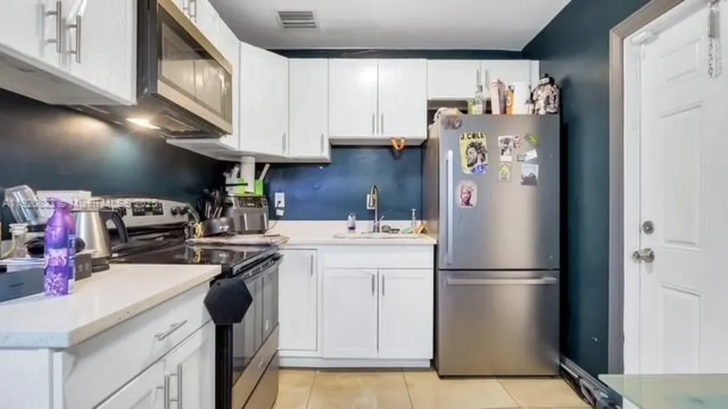 1041 NW 24th Terrace Fort Lauderdale FL 33311