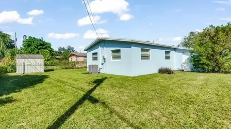 1041 NW 24th Terrace Fort Lauderdale FL 33311