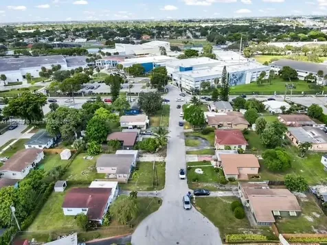 1041 NW 24th Terrace Fort Lauderdale FL 33311