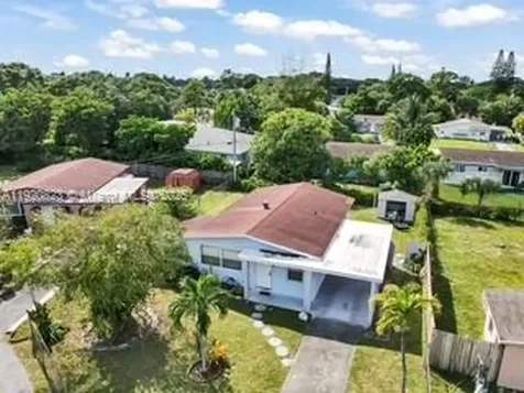 1041 NW 24th Terrace Fort Lauderdale FL 33311