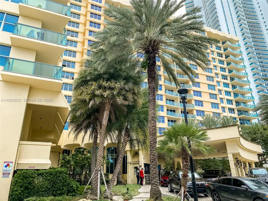 2501 S Ocean Drive Hollywood FL 33019