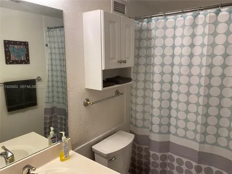 2501 S Ocean Drive Hollywood FL 33019