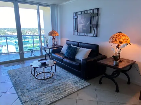 2501 S Ocean Drive Hollywood FL 33019