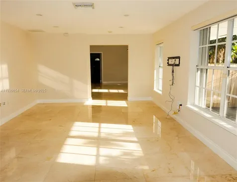 6384 SW 31st Street Miami FL 33155