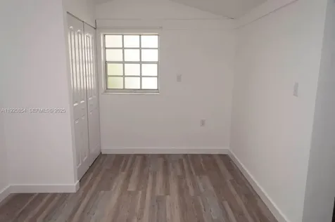 6384 SW 31st Street Miami FL 33155