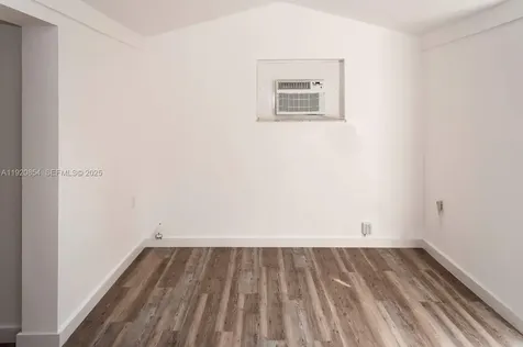 6384 SW 31st Street Miami FL 33155