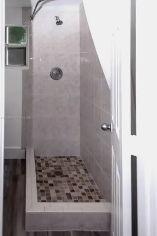 6384 SW 31st Street Miami FL 33155