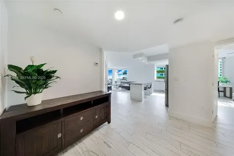1330 West Avenue Miami Beach FL 33139