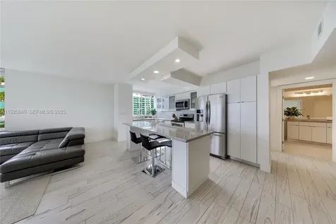 1330 West Avenue Miami Beach FL 33139