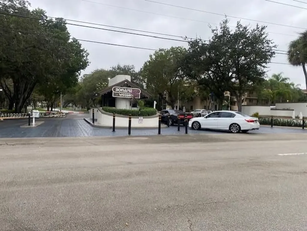 7675 NW 79th Avenue Tamarac FL 33321