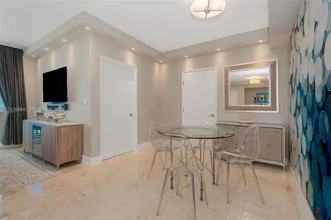 17555 E Atlantic Boulevard Sunny Isles Beach FL 33160