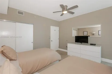 17555 E Atlantic Boulevard Sunny Isles Beach FL 33160