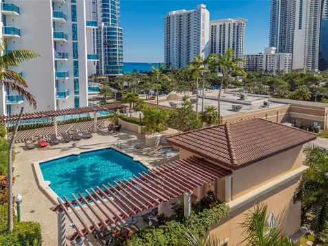 17555 E Atlantic Boulevard Sunny Isles Beach FL 33160