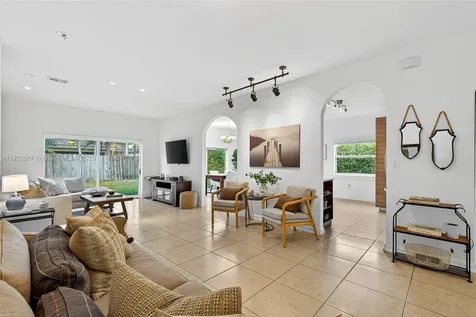 14010 SW 154th Place Miami FL 33196