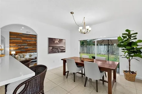 14010 SW 154th Place Miami FL 33196
