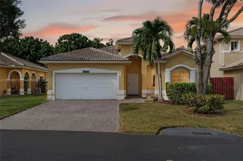 14010 SW 154th Place Miami FL 33196