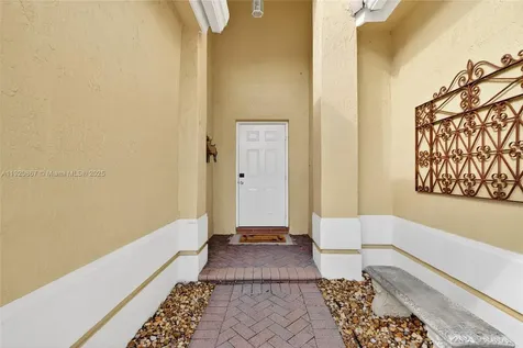 14010 SW 154th Place Miami FL 33196