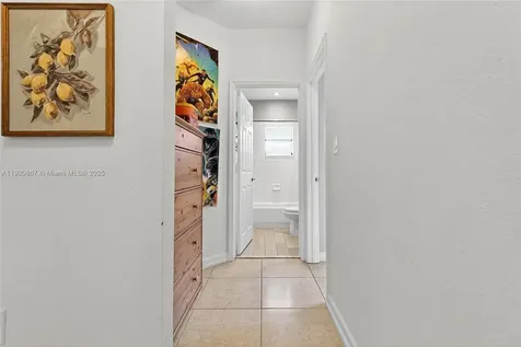 14010 SW 154th Place Miami FL 33196