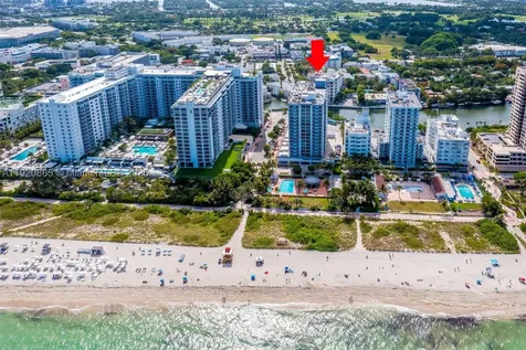 255 W 24th Street Miami Beach FL 33140