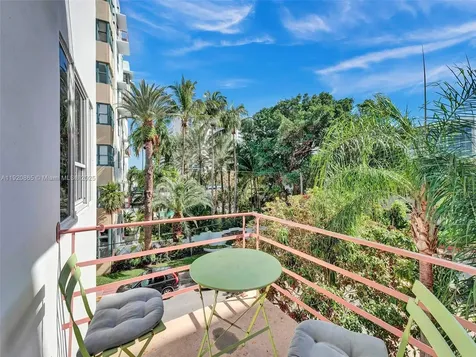 255 W 24th Street Miami Beach FL 33140